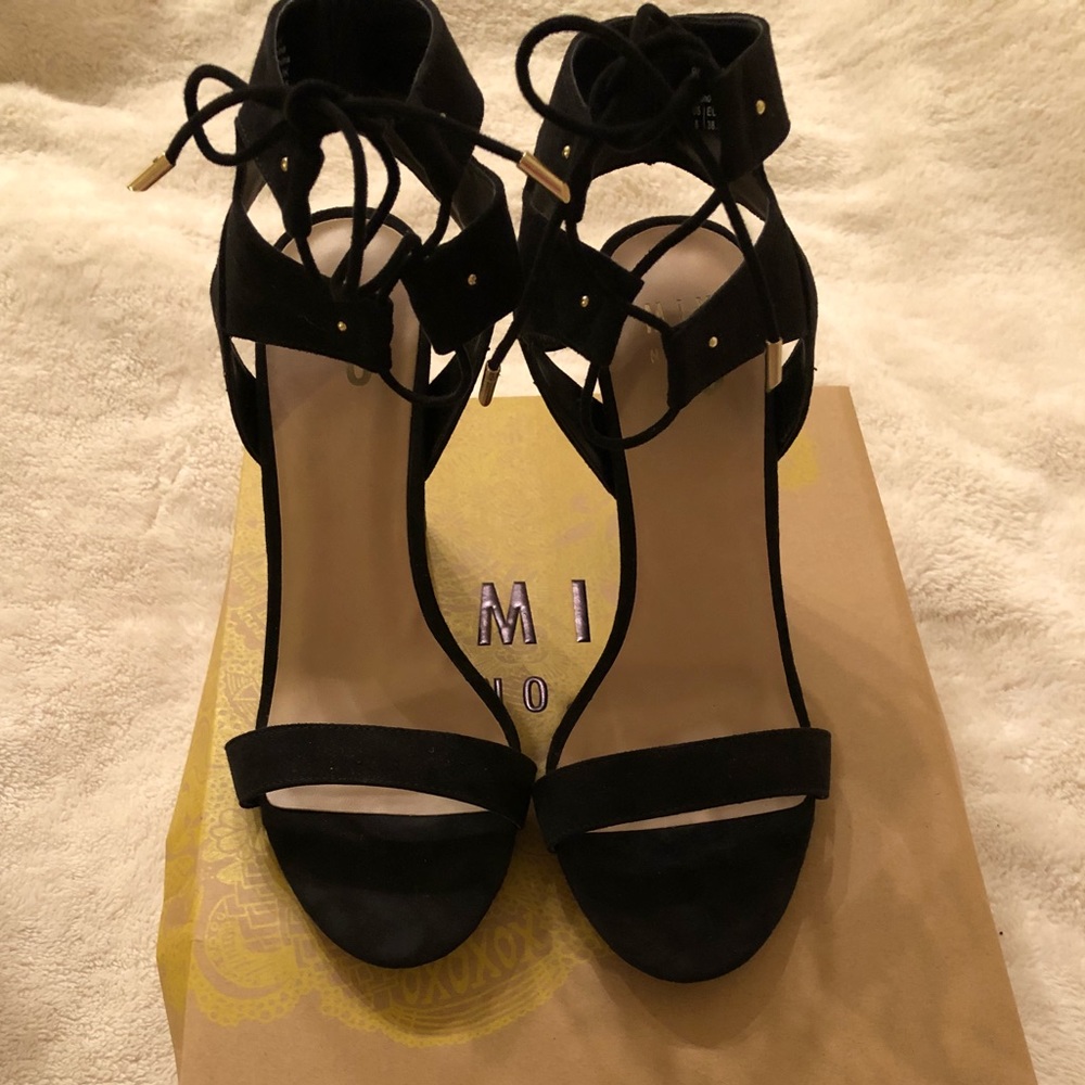 Mix No 6 Lace Up Heel